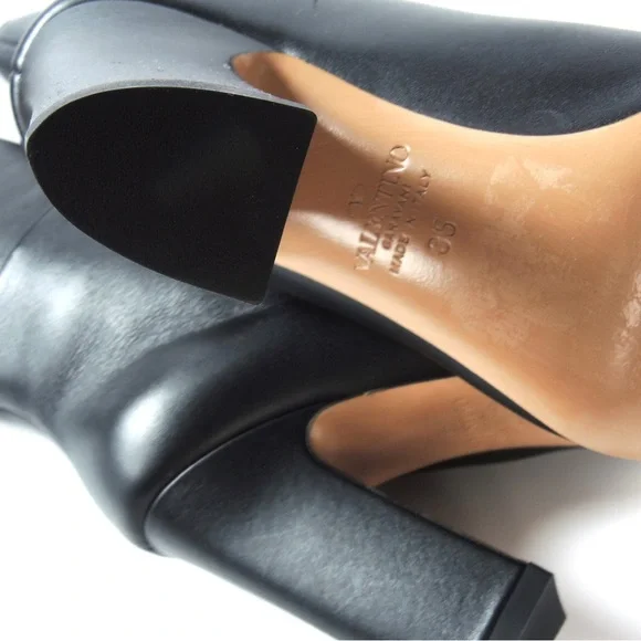 VALENTINO GARAVANI Pansy Bloom Leather Knee Boots never worn PRICED TO SELL - Picture 4 of 10